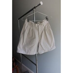 Vintage Lee Casuals Women's‎ Pleated Khaki Chino Shorts Mom Fit Beige